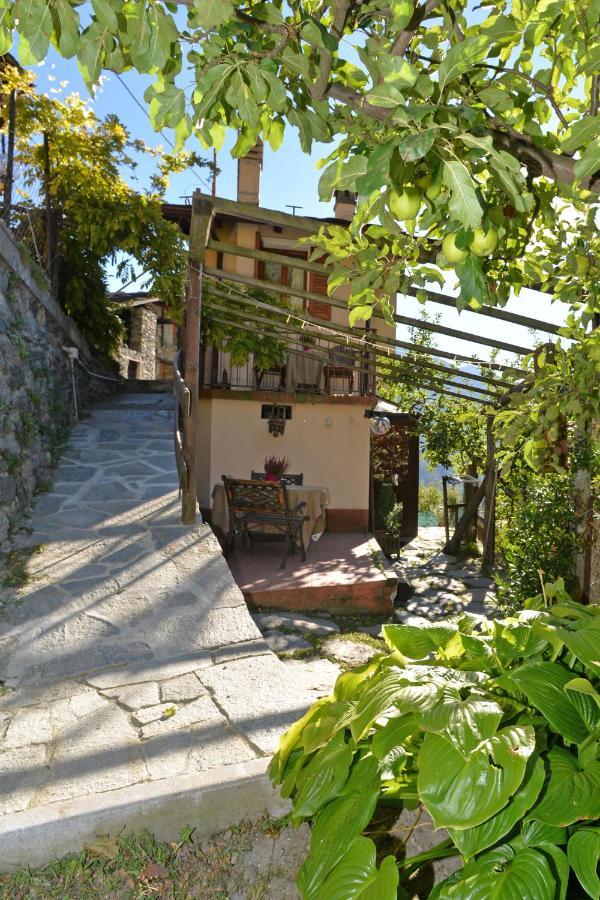 B&B Il Torchio Saint-Vincent Exterior foto