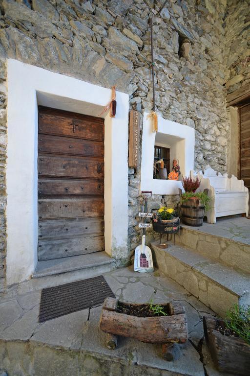 B&B Il Torchio Saint-Vincent Exterior foto